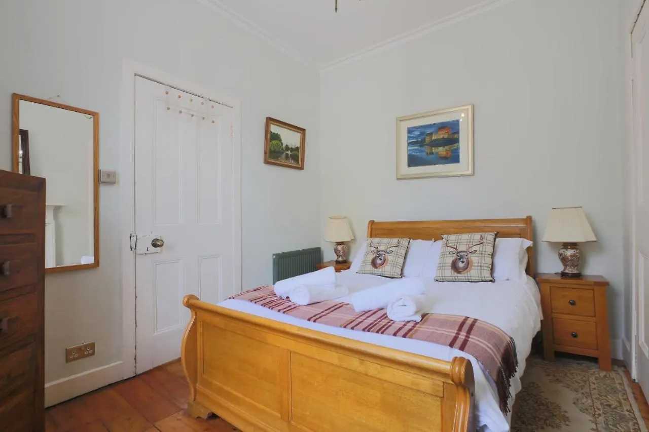 Greyfriars Bobby View Apartment Near Edinburgh Castle