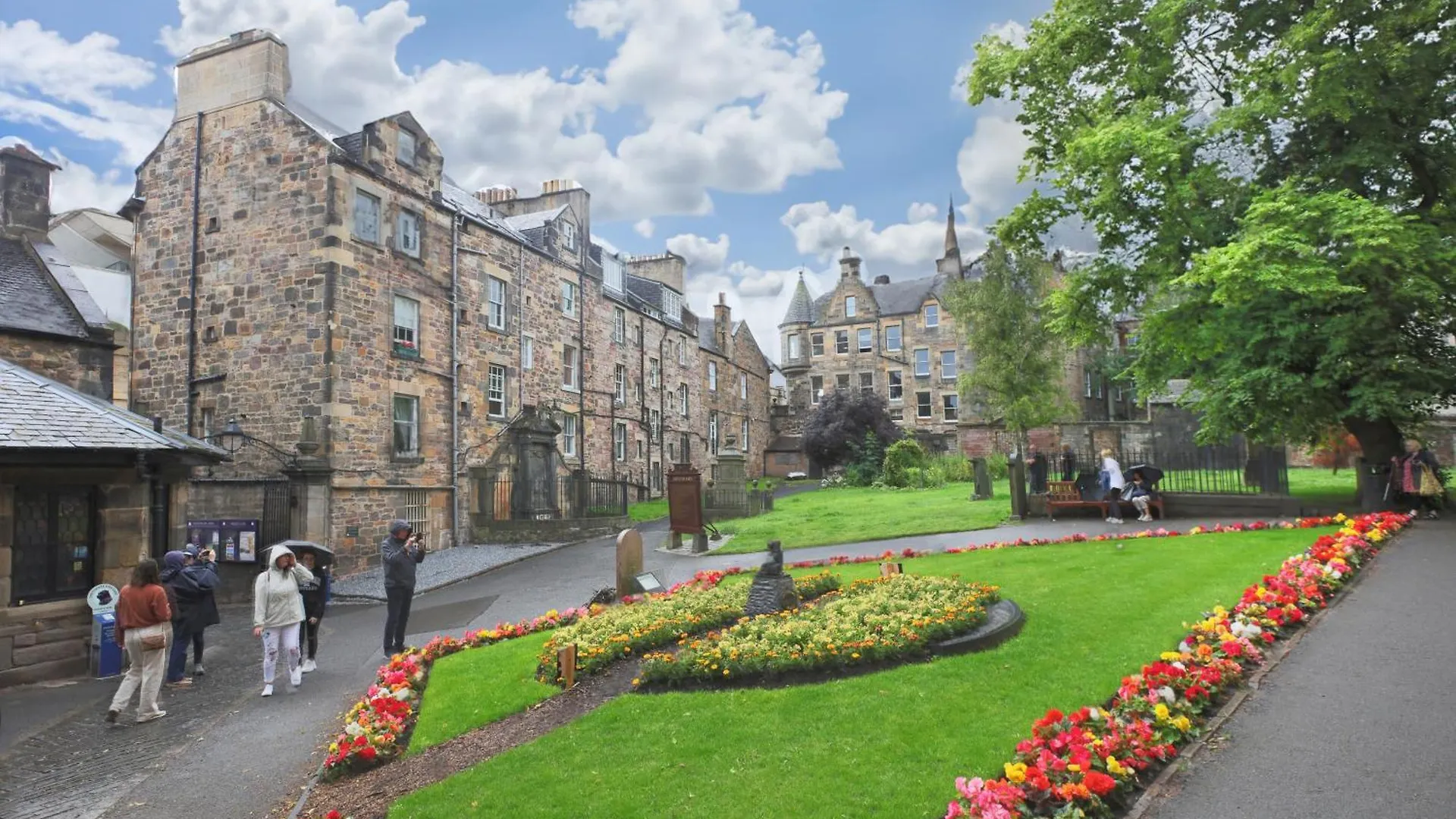 Greyfriars Bobby View Apartment Near Edinburgh Castle